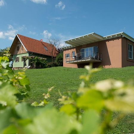 Ferienhaeuser Im Weingarten Fehring Eksteriør bilde